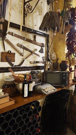 La Taverna Del Merlino